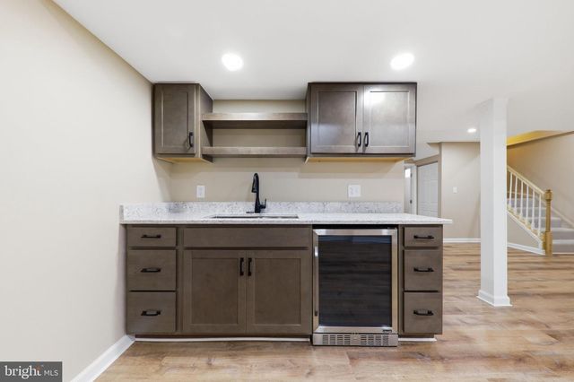2451 STONEY CREEK RD, Frederick, MD 21701