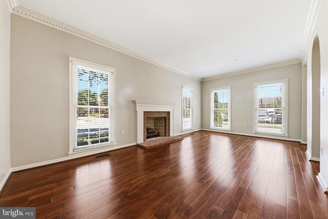 2451 STONEY CREEK RD, Frederick, MD 21701