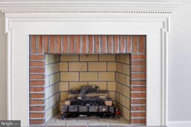 2451 STONEY CREEK RD, Frederick, MD 21701