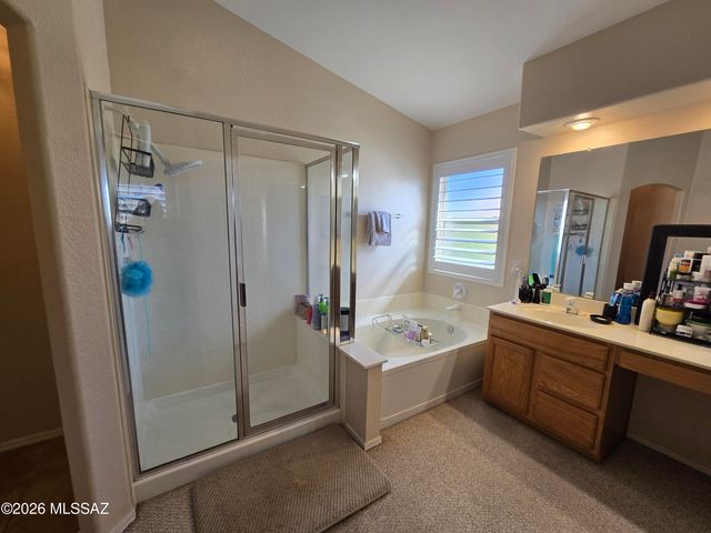 860 S Lucinda Drive, Tucson, AZ 85748