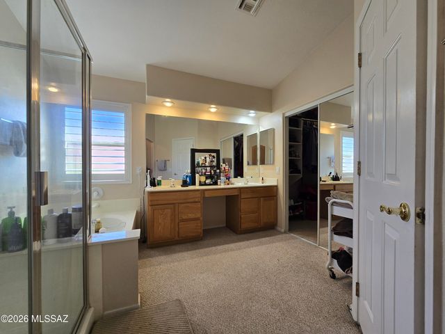 860 S Lucinda Drive, Tucson, AZ 85748