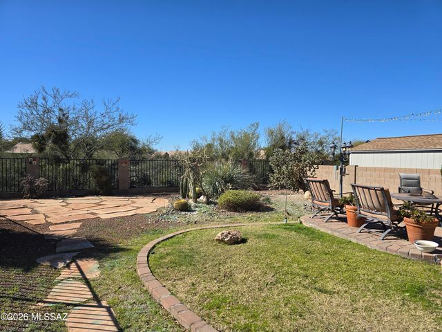860 S Lucinda Drive, Tucson, AZ 85748