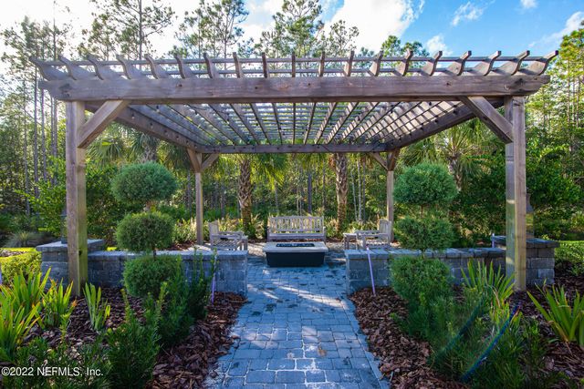 118 PIONEER VILLAGE Drive, Ponte Vedra, FL 32081