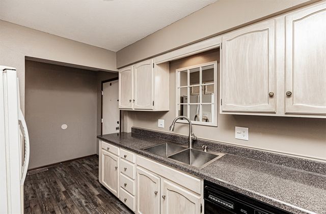 420 Jeffrey Lane, Ames, IA 50014