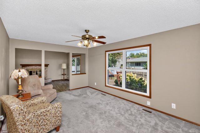 420 Jeffrey Lane, Ames, IA 50014