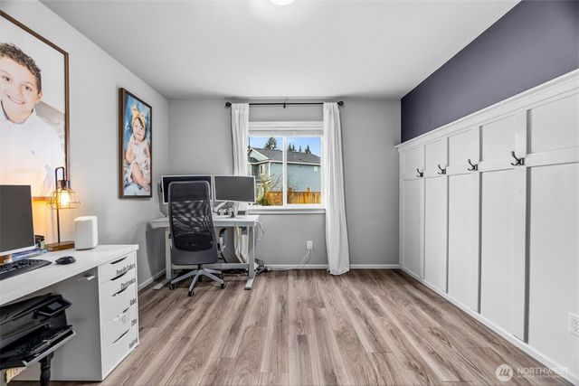 9274 Candytuft Drive SE, Tumwater, WA 98501