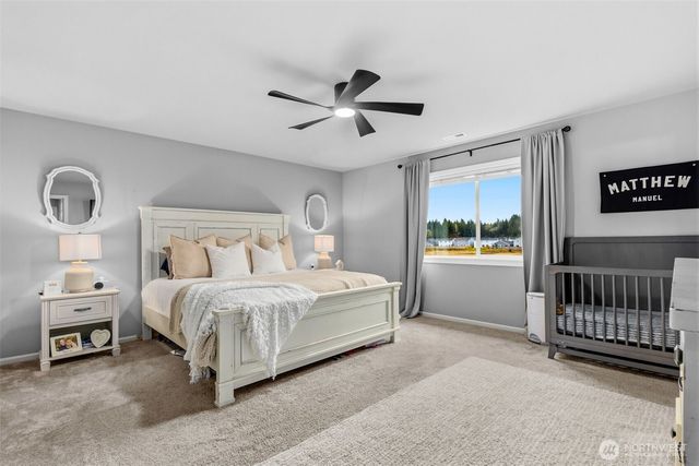 9274 Candytuft Drive SE, Tumwater, WA 98501