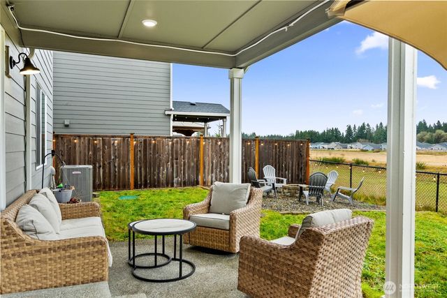 9274 Candytuft Drive SE, Tumwater, WA 98501