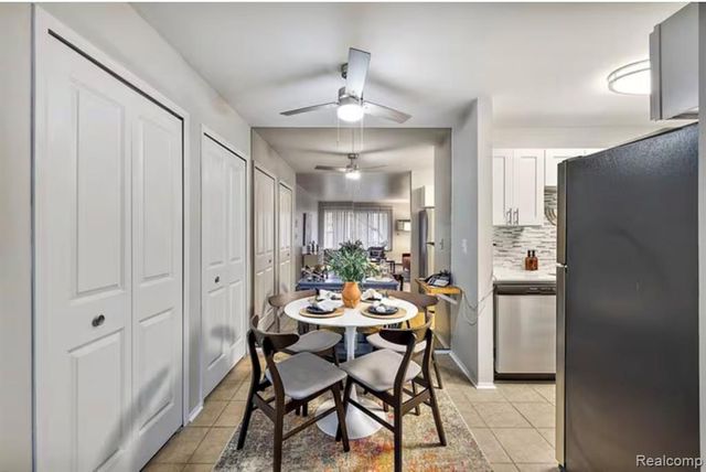 48200 W Pontiac Trail 90, Wixom, MI 48393