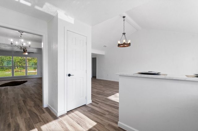 456 Deep Woods Lane, Livingston, TX 77351