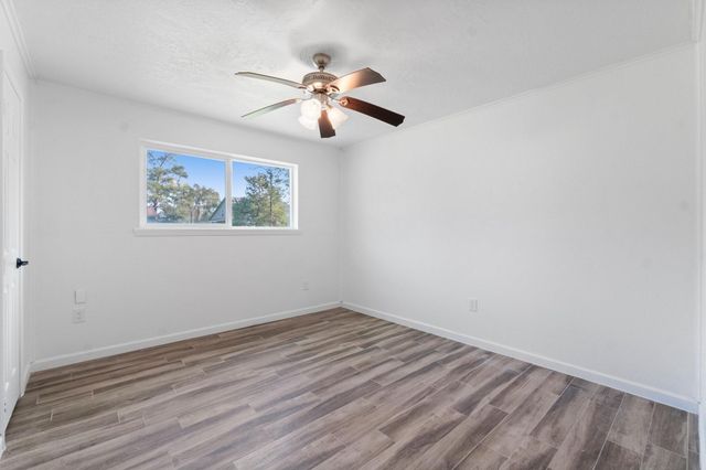 456 Deep Woods Lane, Livingston, TX 77351