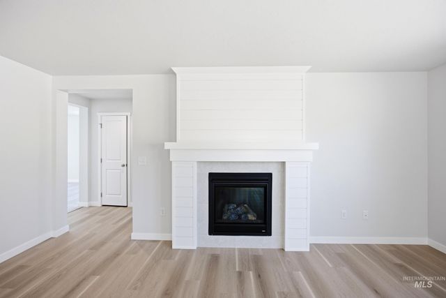 1075 Coffee Pond Ave, Middleton, ID 83644