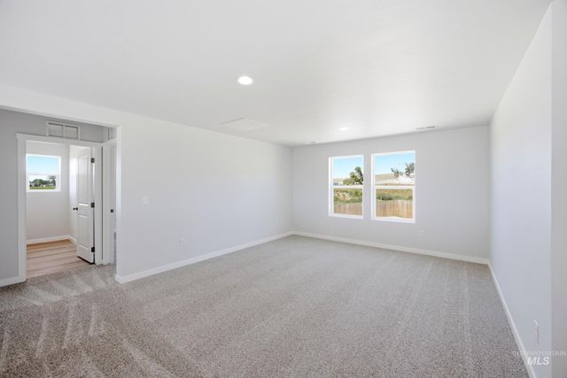 1075 Coffee Pond Ave, Middleton, ID 83644