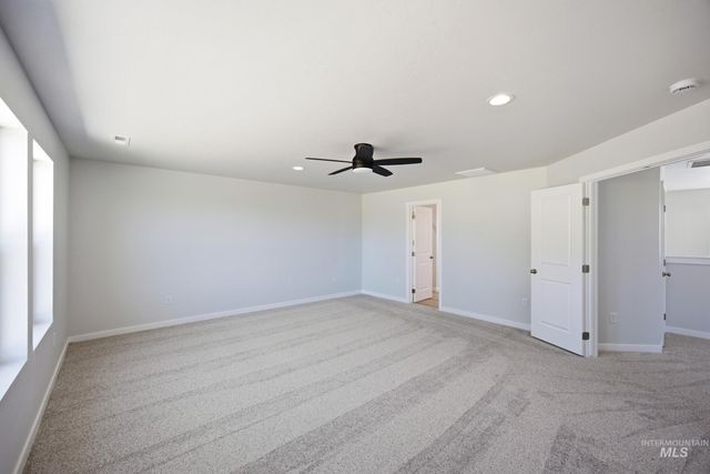 1075 Coffee Pond Ave, Middleton, ID 83644