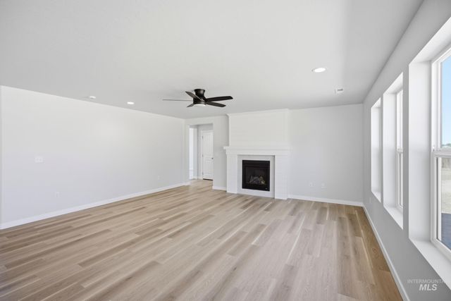 1075 Coffee Pond Ave, Middleton, ID 83644