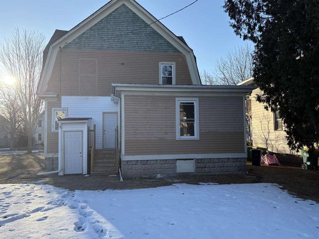 607 N MAPLE AVENUE, Green Bay, WI 54303