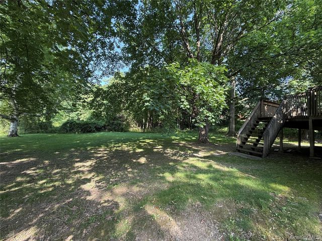 11 Sherwood Heights, Wappingers Falls, NY 12590