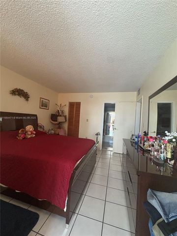1800 NW 24th Ave 208, Miami, FL 33125