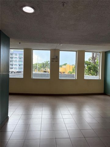 1800 NW 24th Ave 208, Miami, FL 33125