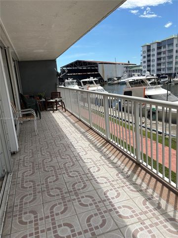 1800 NW 24th Ave 208, Miami, FL 33125