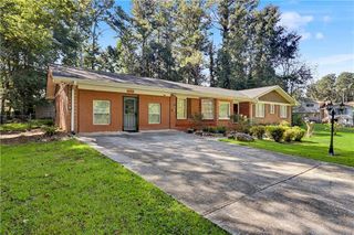 2246 Rhett Court, Lawrenceville, GA 30044