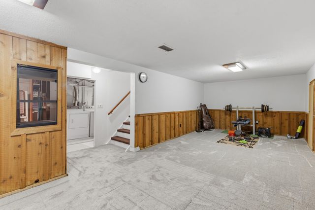4857 Kentucky Avenue N, Crystal, MN 55428