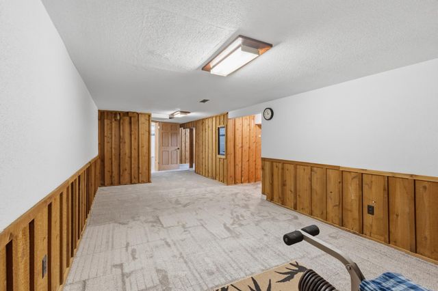 4857 Kentucky Avenue N, Crystal, MN 55428