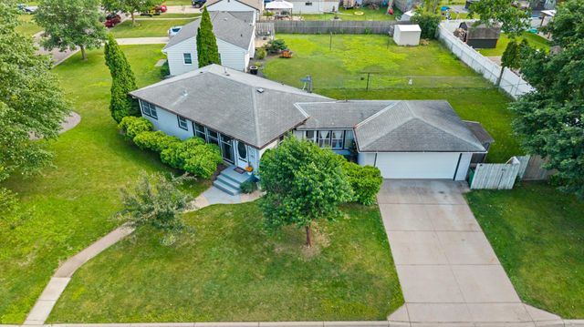 4857 Kentucky Avenue N, Crystal, MN 55428