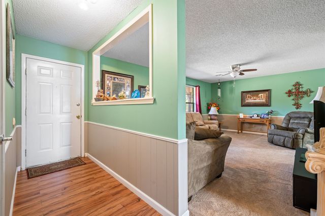 701 Haskens Street, Pocola, OK 74902