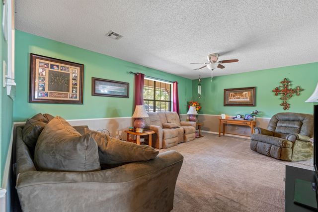 701 Haskens Street, Pocola, OK 74902