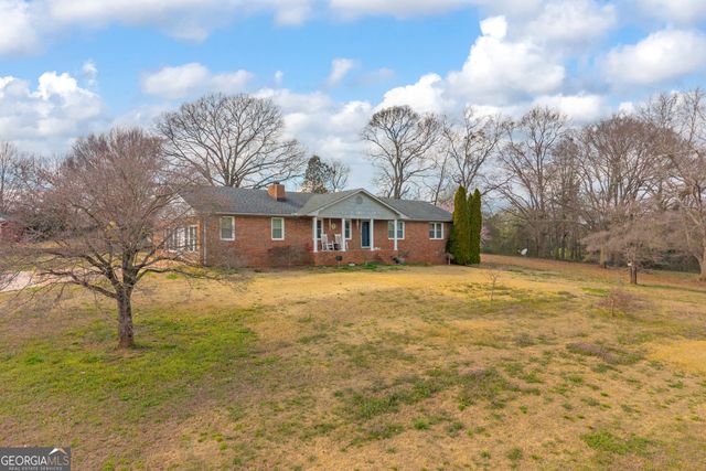 2299 Memorial Road, Bowersville, GA 30516