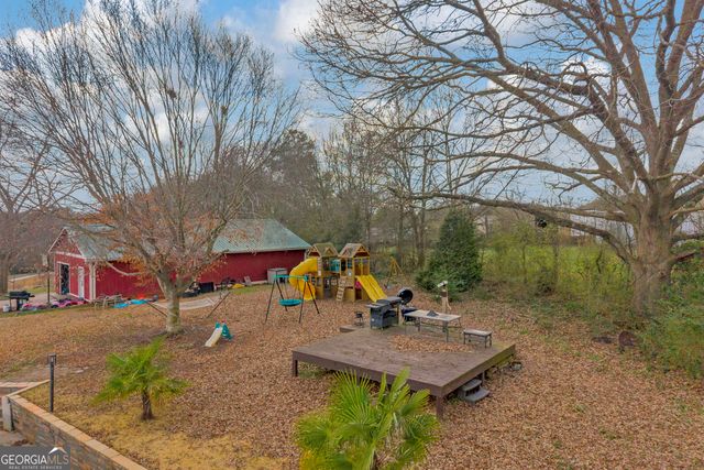 2299 Memorial Road, Bowersville, GA 30516