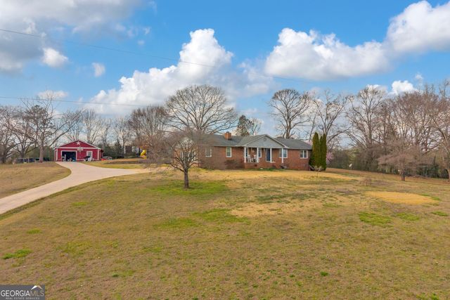 2299 Memorial Road, Bowersville, GA 30516