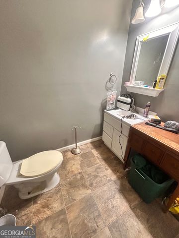 2299 Memorial Road, Bowersville, GA 30516