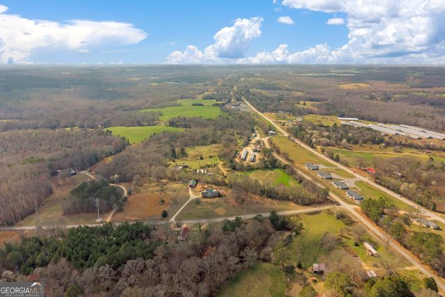 2299 Memorial Road, Bowersville, GA 30516