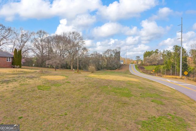 2299 Memorial Road, Bowersville, GA 30516