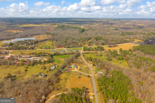 2299 Memorial Road, Bowersville, GA 30516