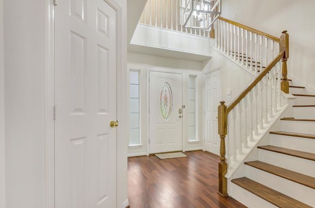 100 Piper Trace, The Woodlands, TX 77381
