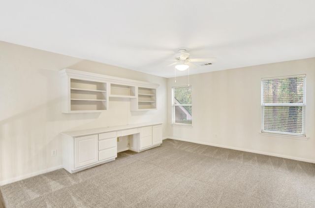 100 Piper Trace, The Woodlands, TX 77381