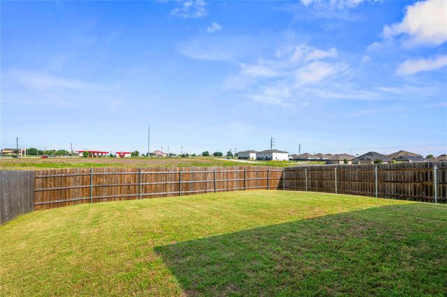 3018 Clevelander DR, Temple, TX 76504
