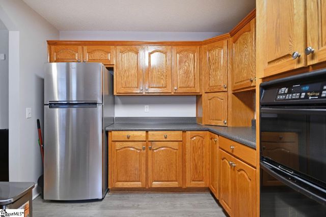 134 Rolling Drive, Westminster, SC 29693