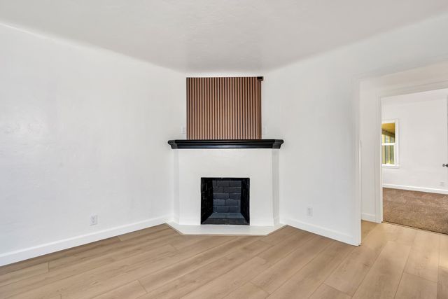 1491 N Farris Avenue, Fresno, CA 93728