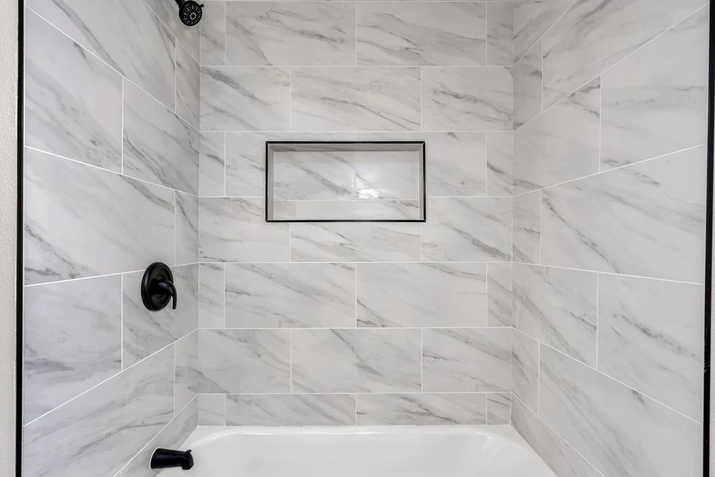 Image 12 of property listing at 1491 N Farris Avenue, Fresno, CA 93728