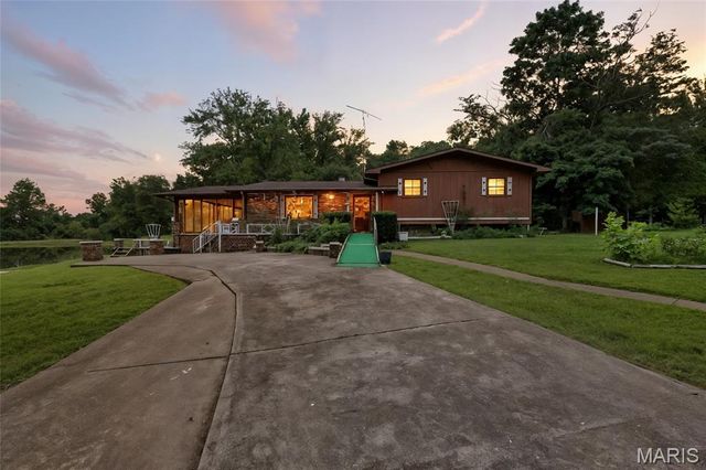 1198 Madison 250, Fredericktown, MO 63645