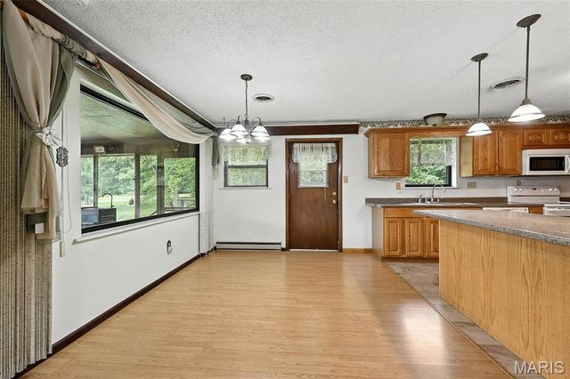 1198 Madison 250, Fredericktown, MO 63645