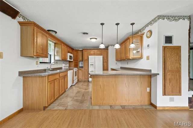 1198 Madison 250, Fredericktown, MO 63645
