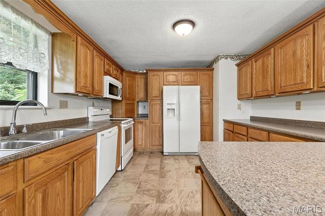 1198 Madison 250, Fredericktown, MO 63645