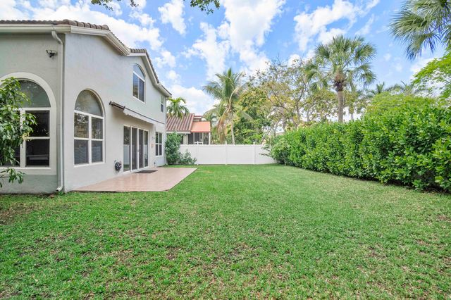 11601 NW 13th Manor, Coral Springs, FL 33071