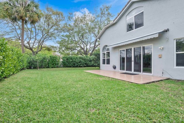 11601 NW 13th Manor, Coral Springs, FL 33071