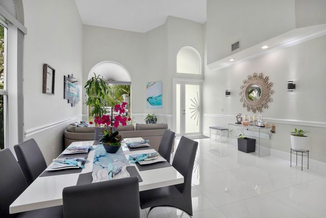 11601 NW 13th Manor, Coral Springs, FL 33071